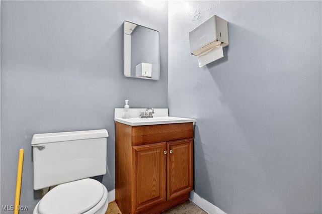 4127 Mayfield Road, South Euclid, OH 44121