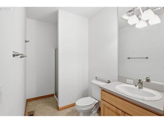 10190 Se WYNDHAM Way, Happy Valley, OR 97086