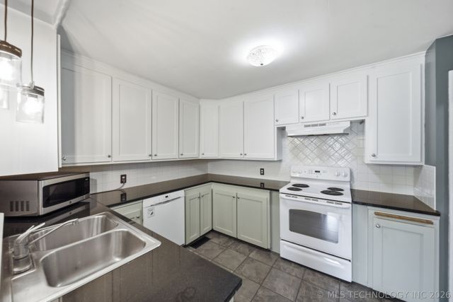 4938 S Quincy Avenue, Tulsa, OK 74105
