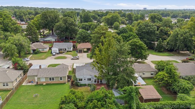 4938 S Quincy Avenue, Tulsa, OK 74105