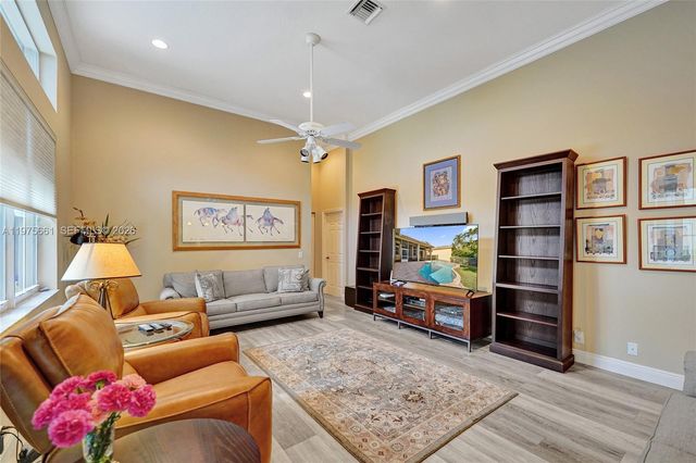 2458 Greenbrier Ct, Weston, FL 33327