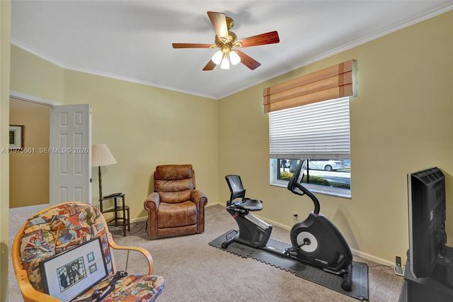 2458 Greenbrier Ct, Weston, FL 33327