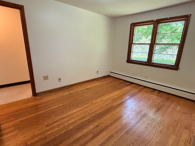 298 Governor Hunt Road, Vernon, VT 05354