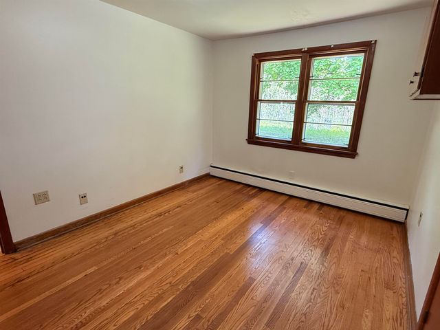 298 Governor Hunt Road, Vernon, VT 05354
