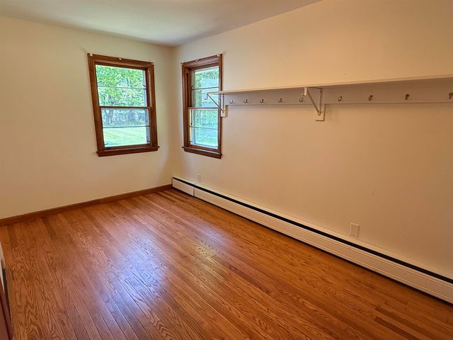 298 Governor Hunt Road, Vernon, VT 05354