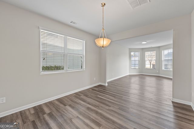 30 Fanleaf Drive, Fairburn, GA 30213