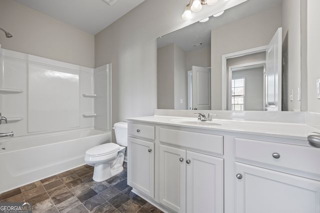 30 Fanleaf Drive, Fairburn, GA 30213