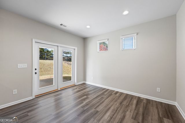 30 Fanleaf Drive, Fairburn, GA 30213