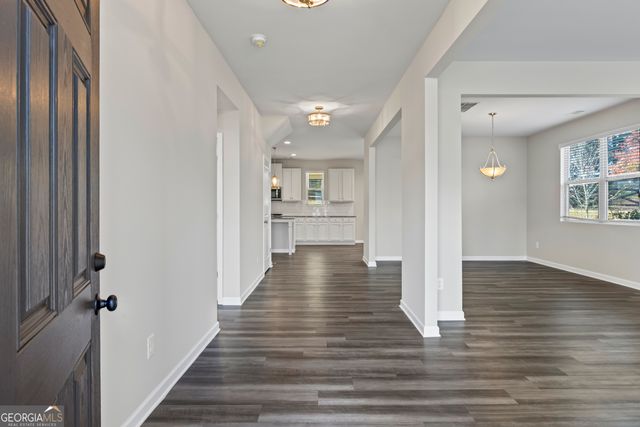 30 Fanleaf Drive, Fairburn, GA 30213