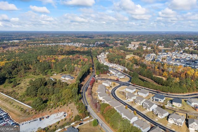 30 Fanleaf Drive, Fairburn, GA 30213