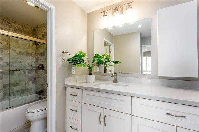 821 N Humboldt Street 309, San Mateo, CA 94401