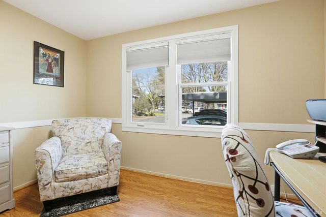 49 Livingston Ct, Novato, CA 94949