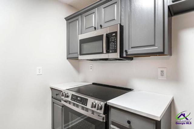 5 Pine Shadow Court, Centerville, GA 31028