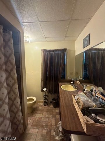 10 Lafayette Pl, Irvington Twp., NJ 07111