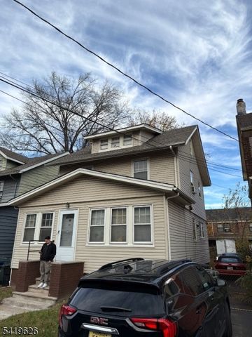 10 Lafayette Pl, Irvington Twp., NJ 07111