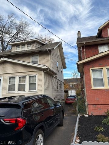 10 Lafayette Pl, Irvington Twp., NJ 07111