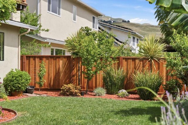 864 Kizer Street, Milpitas, CA 95035