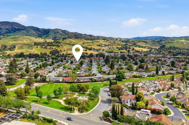 864 Kizer Street, Milpitas, CA 95035