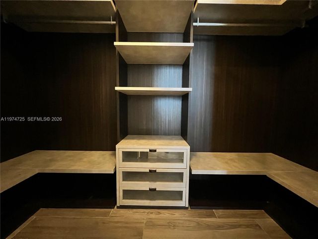 801 S Miami Ave 5309, Miami, FL 33130