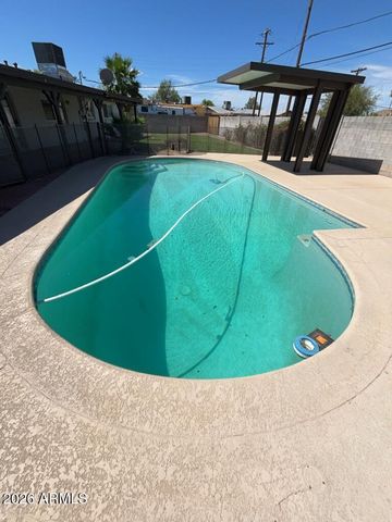 6010 N 21ST Drive, Phoenix, AZ 85015