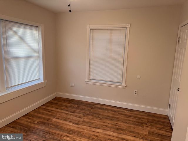 506 DELAMORE PL, Wilmington, DE 19805