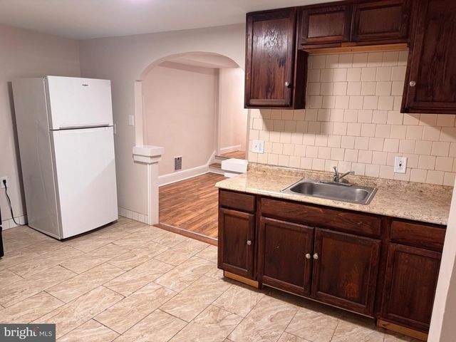 506 DELAMORE PL, Wilmington, DE 19805