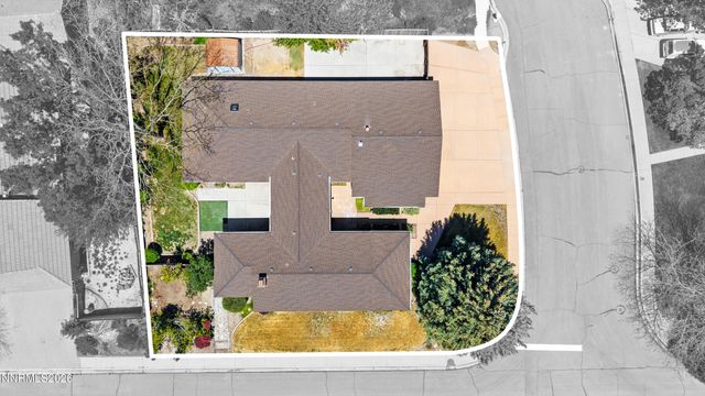 1600 La Mirada Street, Carson City, NV 89703