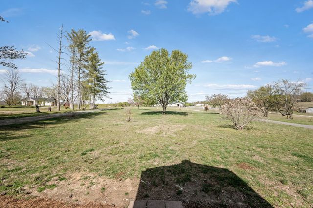 639 Short Mountain Rd, Mcminnville, TN 37110
