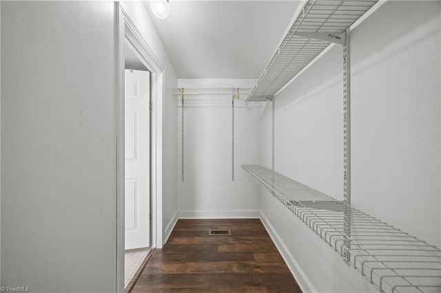 950 Waggoner Neal Road, Walkertown, NC 27051