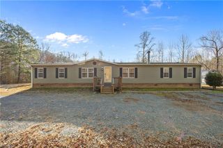 950 Waggoner Neal Road, Walkertown, NC 27051
