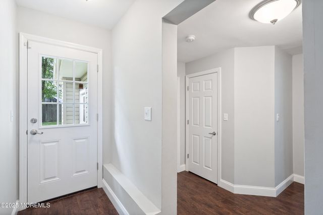609 Main Street, Bayville, NJ 08721