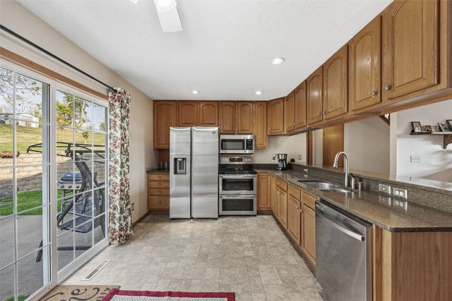 1624 O Avenue NW, Cedar Rapids, IA 52405