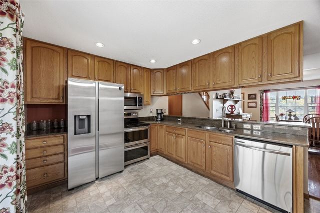 1624 O Avenue NW, Cedar Rapids, IA 52405