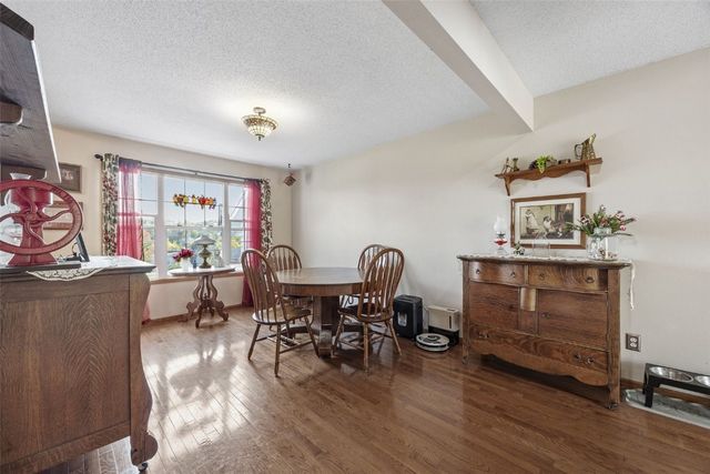 1624 O Avenue NW, Cedar Rapids, IA 52405