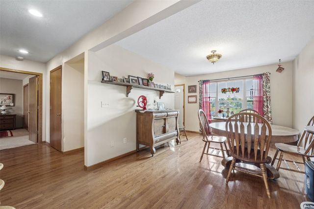 1624 O Avenue NW, Cedar Rapids, IA 52405