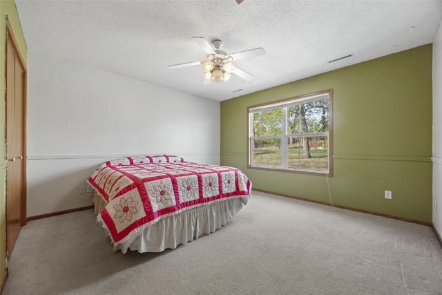 1624 O Avenue NW, Cedar Rapids, IA 52405