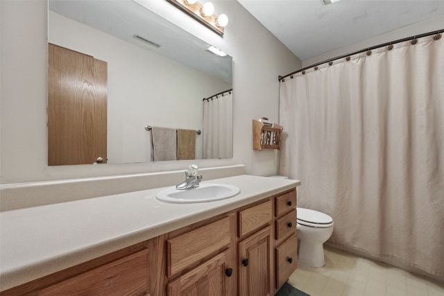 1624 O Avenue NW, Cedar Rapids, IA 52405