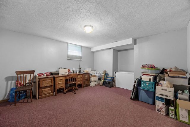 1624 O Avenue NW, Cedar Rapids, IA 52405