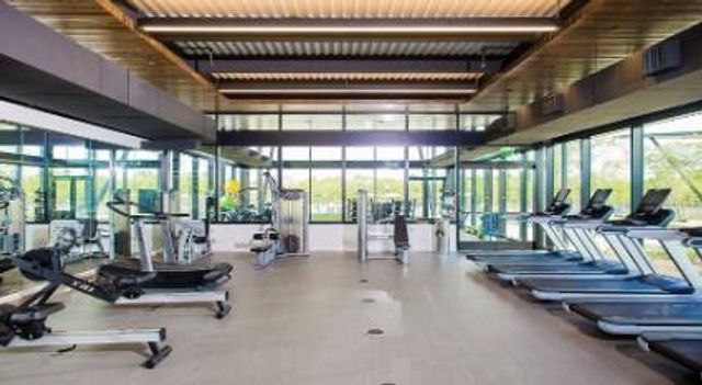 9213 The Ravine WAY, Austin, TX 78744