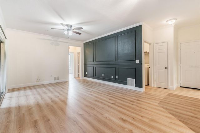 10108 COURTNEY OAKS CIRCLE 101, Tampa, FL 33619