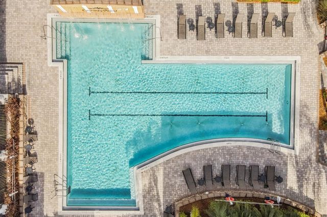 10108 COURTNEY OAKS CIRCLE 101, Tampa, FL 33619