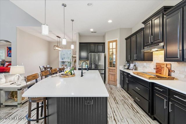 1949 ELKS PATH Lane, Green Cove Springs, FL 32043