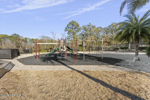 1949 ELKS PATH Lane, Green Cove Springs, FL 32043