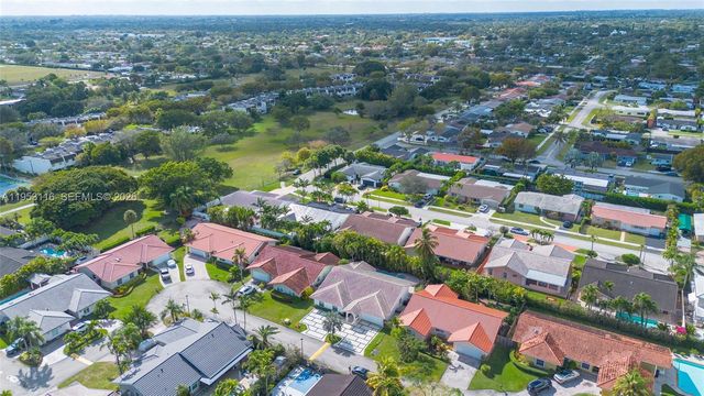 5976 SW 88th Pl, Miami, FL 33173