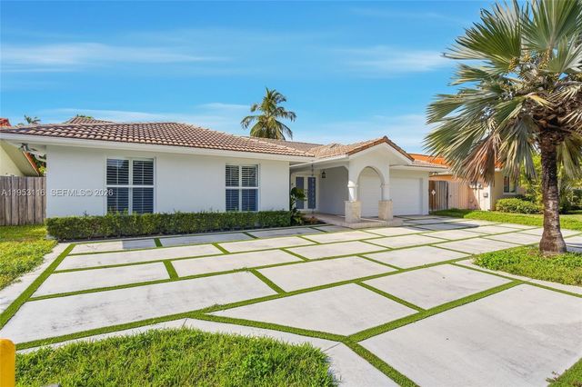 5976 SW 88th Pl, Miami, FL 33173