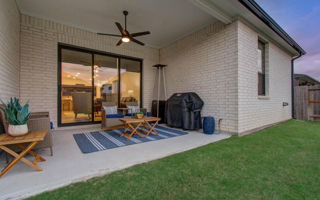 1911 Fossil Ridge Drive, Richmond, TX 77469