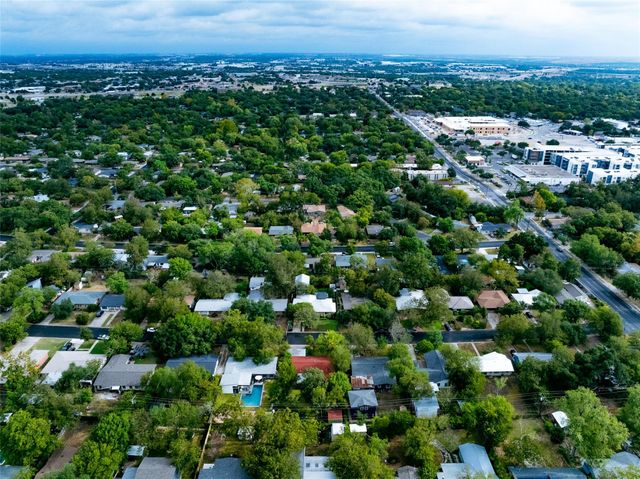 1600 Larkwood DR, Austin, TX 78723