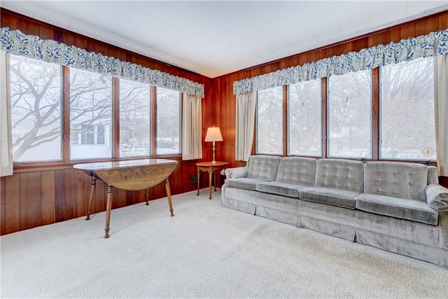 7 Allwood Drive, Irondequoit, NY 14617