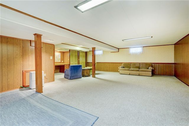 7 Allwood Drive, Irondequoit, NY 14617