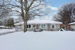 7 Allwood Drive, Irondequoit, NY 14617